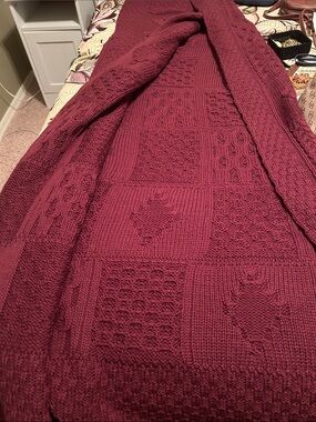 Aran Crafts Cable Knit 100% Merino Wool Throw - Wine Red